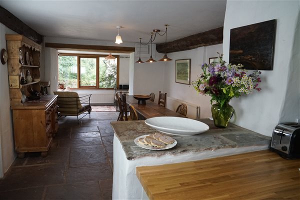 Hill Cottage Kitchen dining